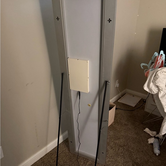 Amazon Full-Length LED Mirror - Picture 5 of 6